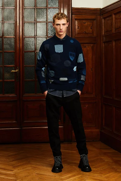 Look 33